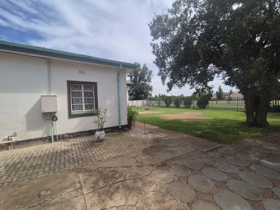 3 Bedroom Property for Sale in Wolmaransstad North West